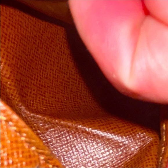 Authentic Louis Vuitton Monogram 10 Card Holder Wallet - Picture 6 of 7